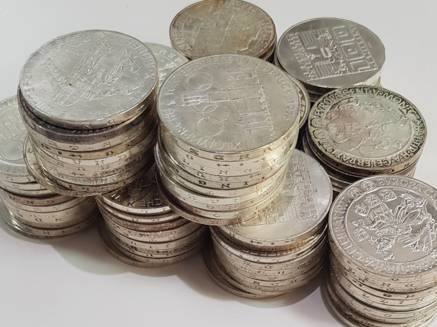 0.814 kg Österreich 100 Schilling Silbermünzelot