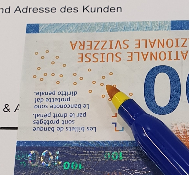Banknotentester - Euro, US-Dollar, britische Pfund und Schweizer Franken